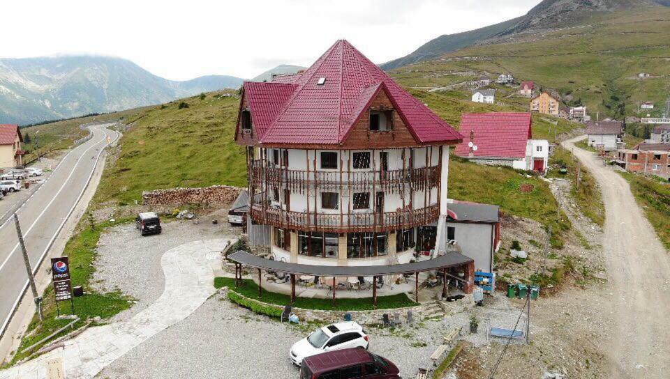 Hotel Casa Dacilor Liberi Rânca Exteriér fotografie